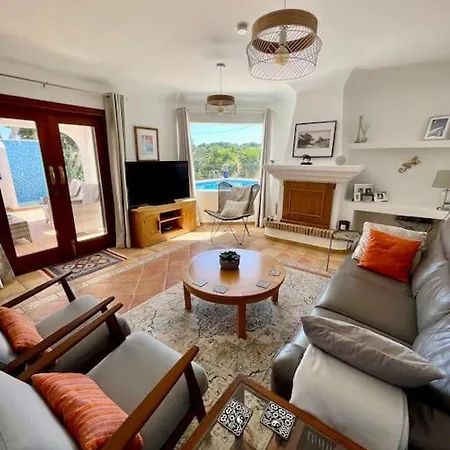 In - El Faro Villa