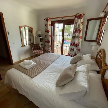 Villa In - El Faro *