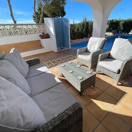 In - El Faro Villa *