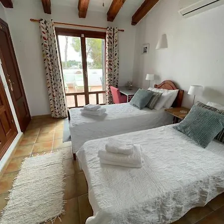 In - El Faro Villa *