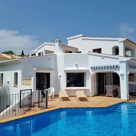 In - El Faro Moraira