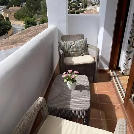 Villa In - El Faro *